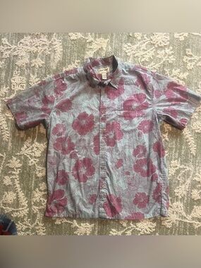 Casual Short-Sleeve Blue Shirt with Pink Floral Print